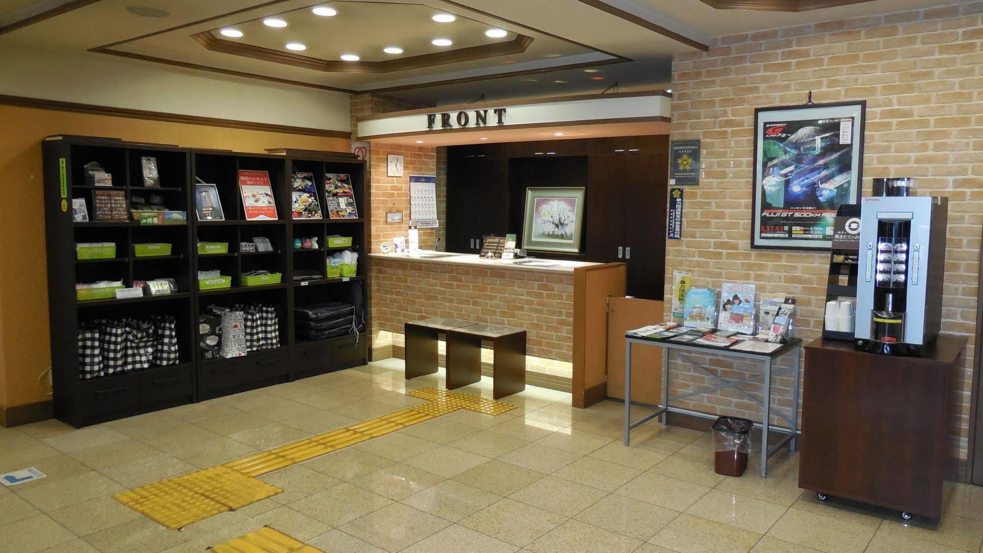 Kuretake Inn Gotemba Inter Gold Cabin Exterior photo